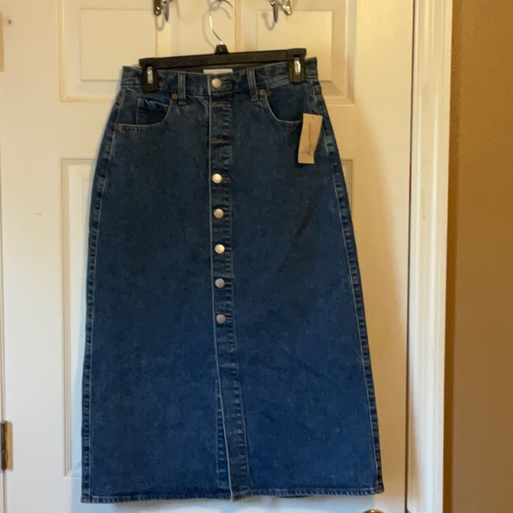Universal Thread Women’s Medium Wash Button Down Denim Midi Skirt Size 2 NWT